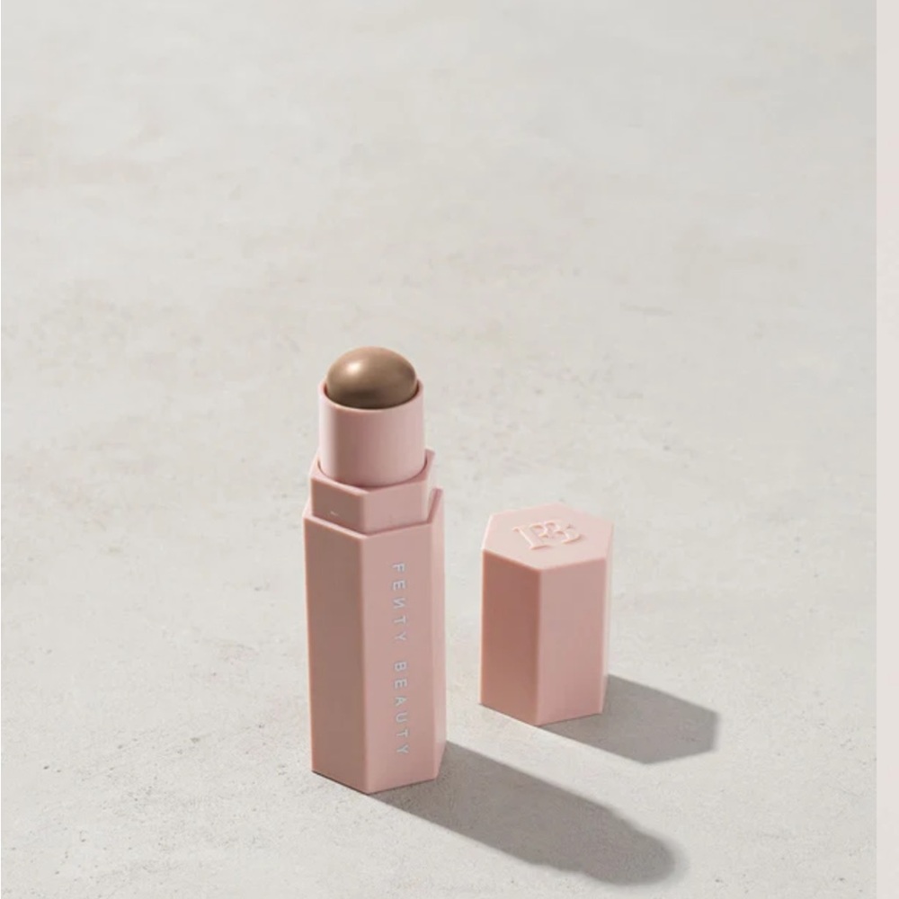 Fenty contour stick- amber